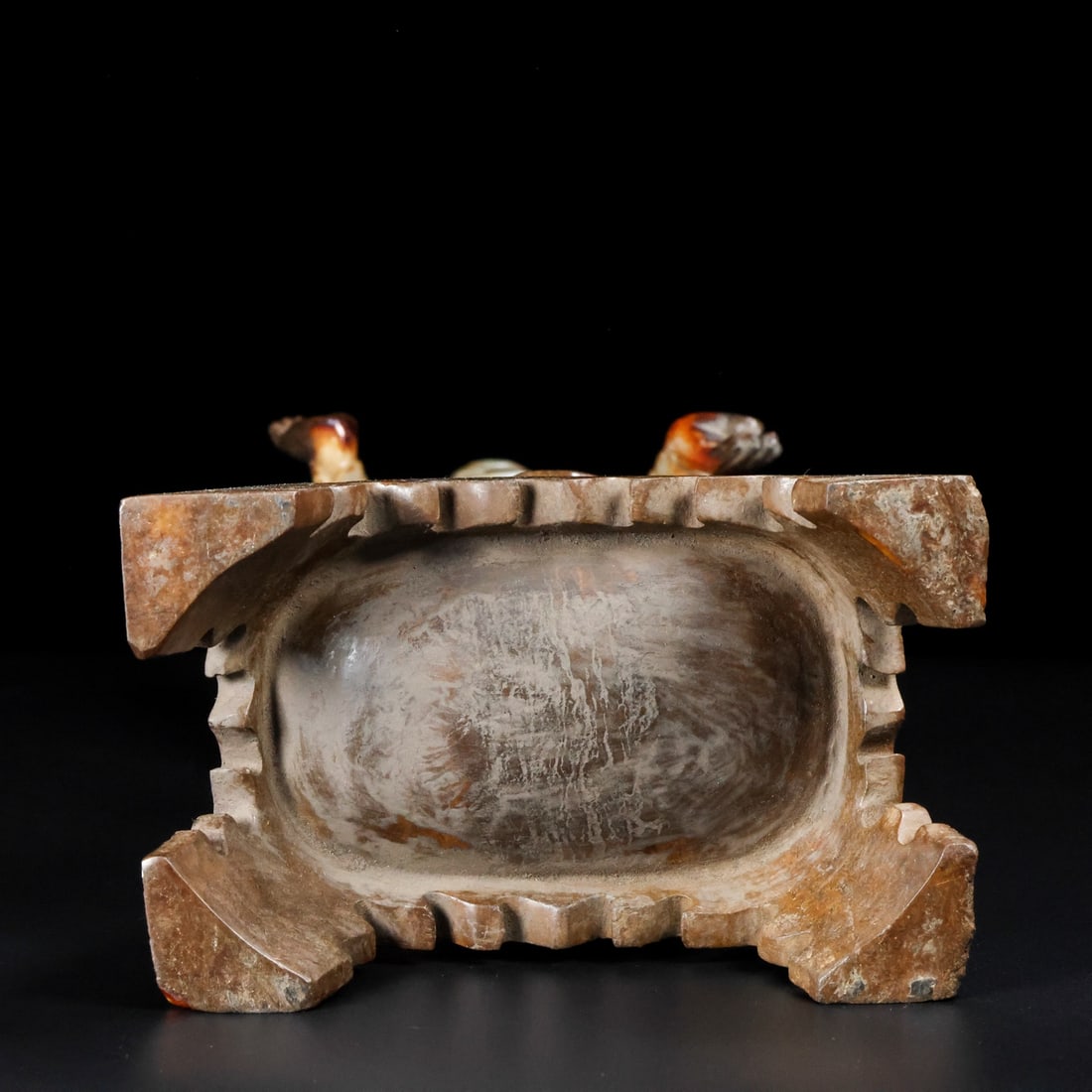 An Exquisite White Jade Buddha Statue - 9