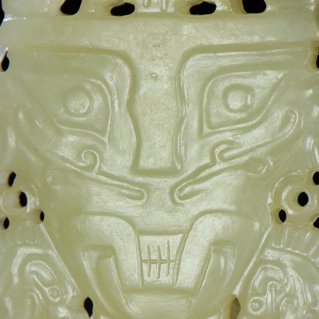 An Exquisite White Jade Human-face Pattern Pendant - 7