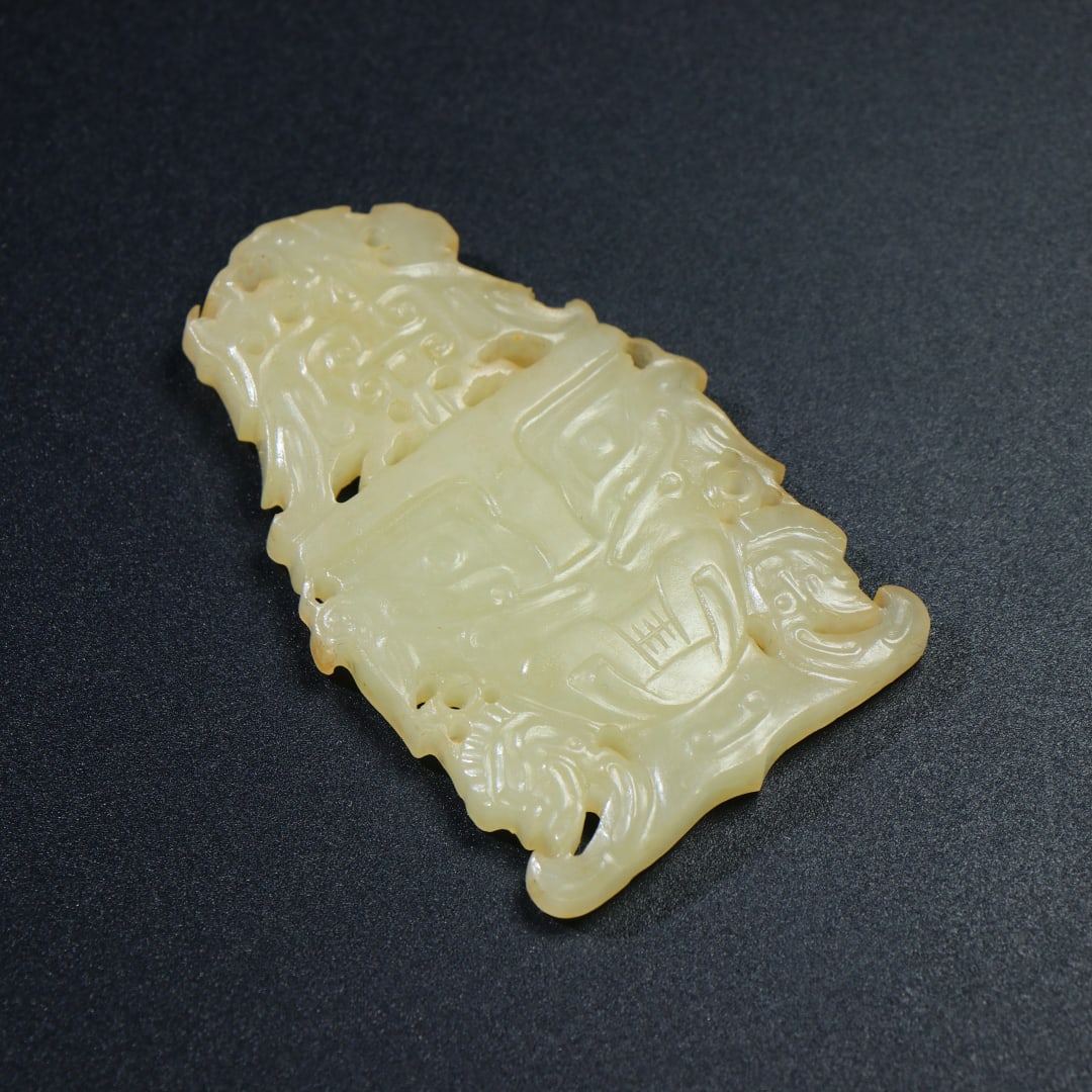 An Exquisite White Jade Human-face Pattern Pendant - 8