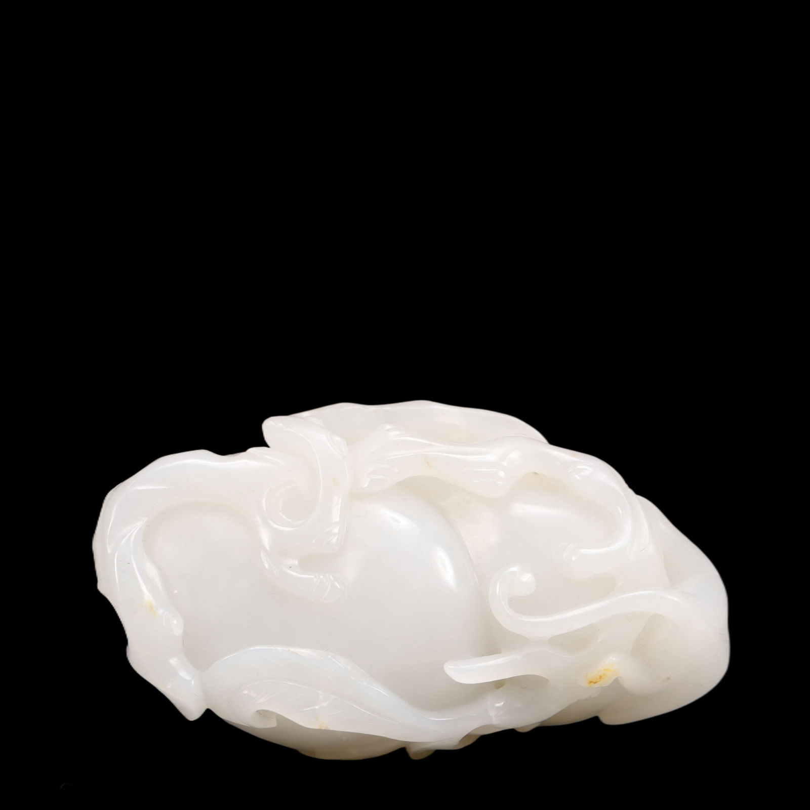 An Exquisite White Jade Monkey Pattern Peach Ornament - 6