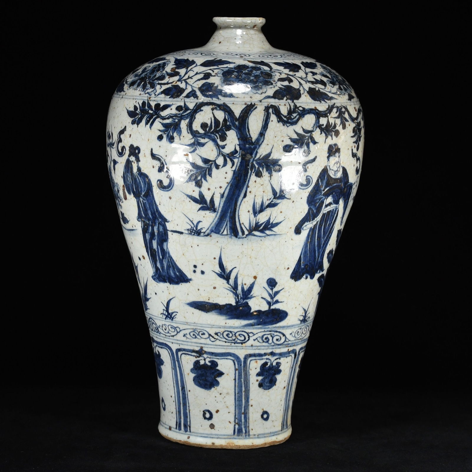 A Huge Blue and White Figure Pattern Vase - 2