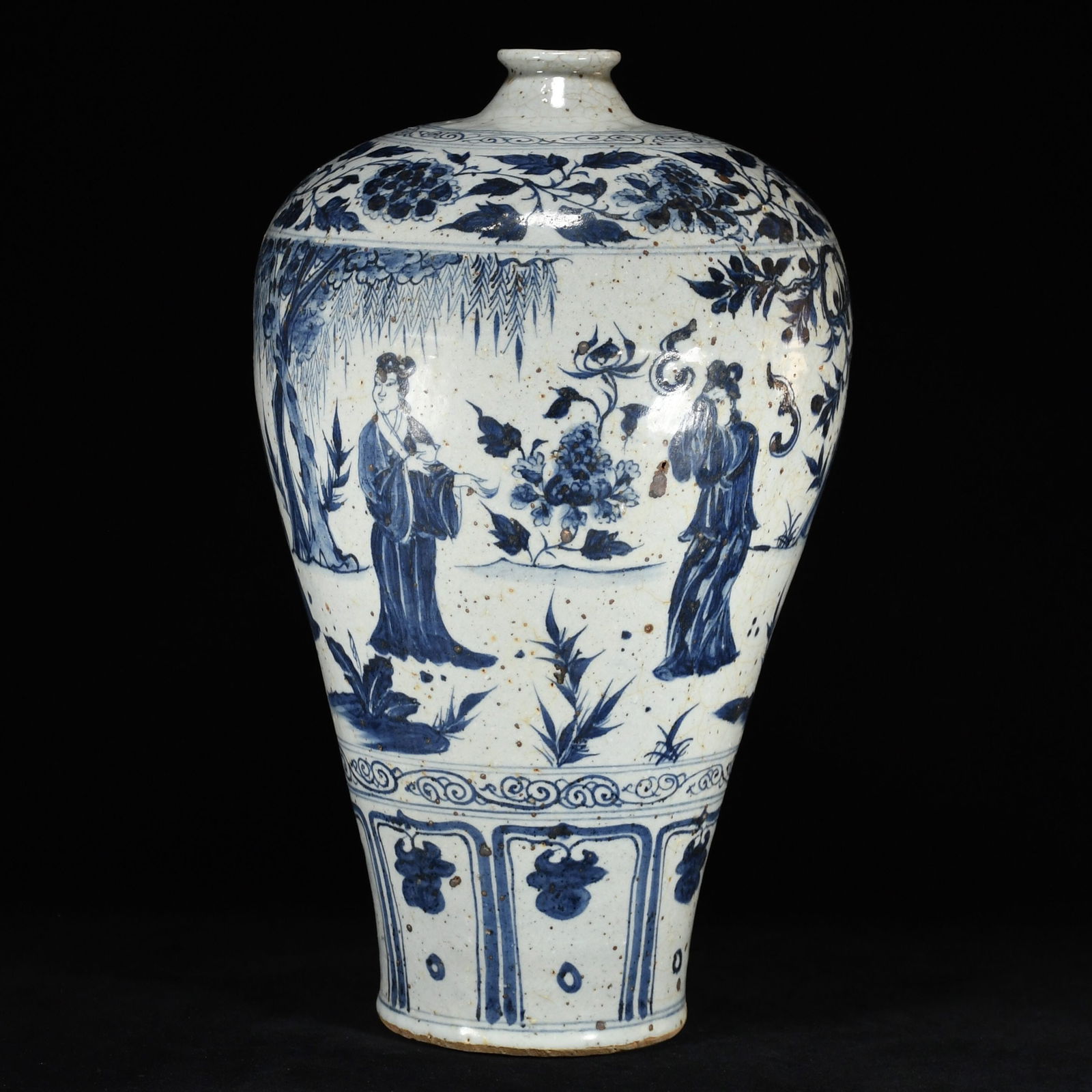 A Huge Blue and White Figure Pattern Vase - 3