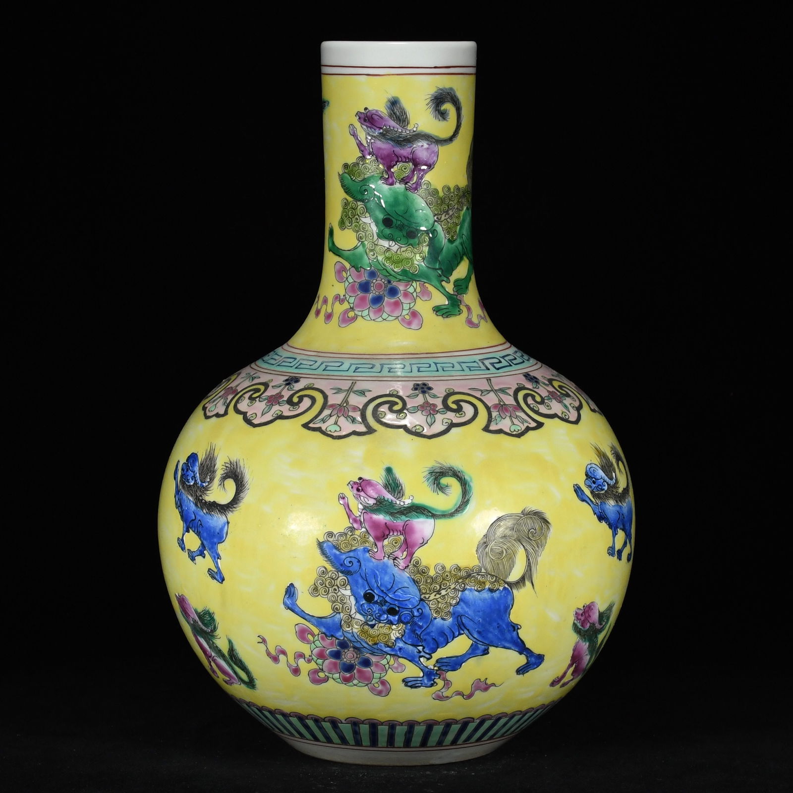 A Rare Yellow Ground Famille-Rose Lion Pattern Vase (1 of 9)