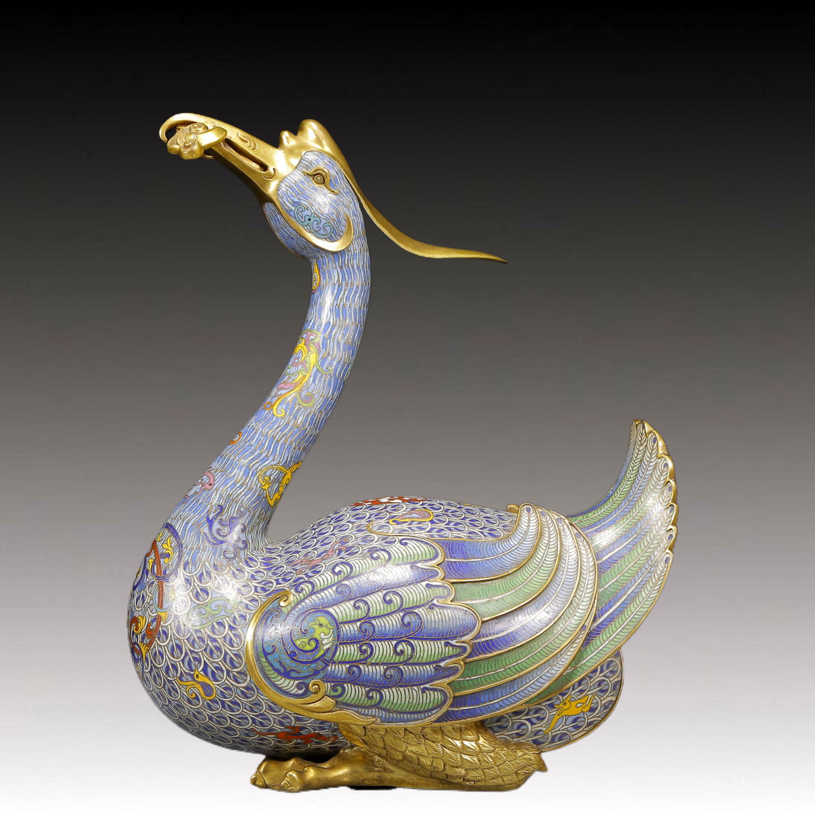 A Huge Cloisonne Goose Ornament: A Huge Cloisonne Goose Ornament,Qing Dynasty, China,Kangxi Four-character Mark,Size:13inx6.7inx16.5in,Weight:7565g 