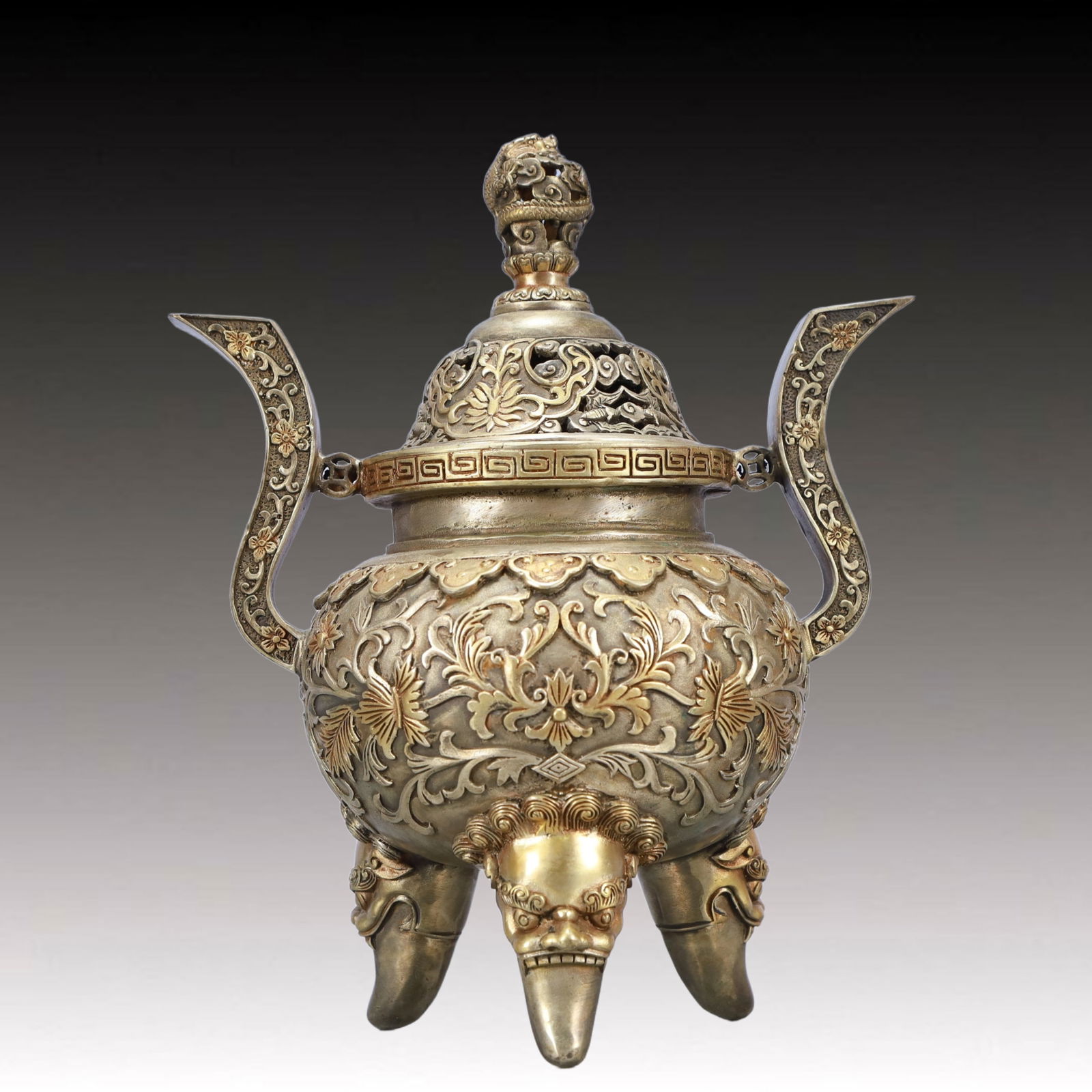 A Rare Gilt Silver Lotus Pattern Double-Ears and Tripod Censer (1 of 11)