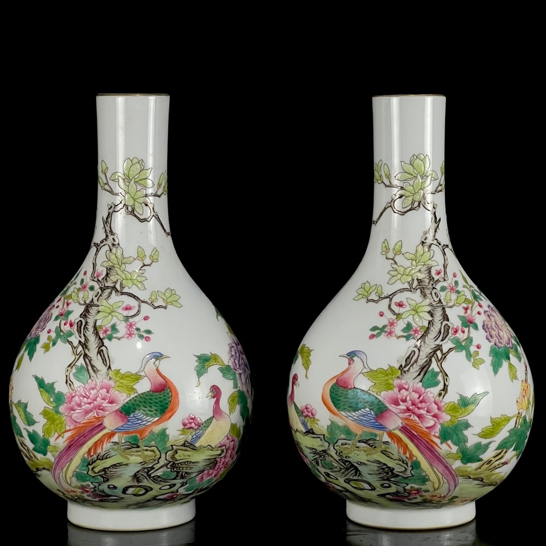 A Pair of Exquisite Enamel Painted Gold Flower and Bird Pattern Vases,With Poem: A Pair of Exquisite Enamel Painted Gold Flower and Bird Pattern Vases,With Poem,Qing Dynasty, China,Yongzheng Four-character Mark,Size:9.8inx5.5in 一对珐琅彩描ŵ