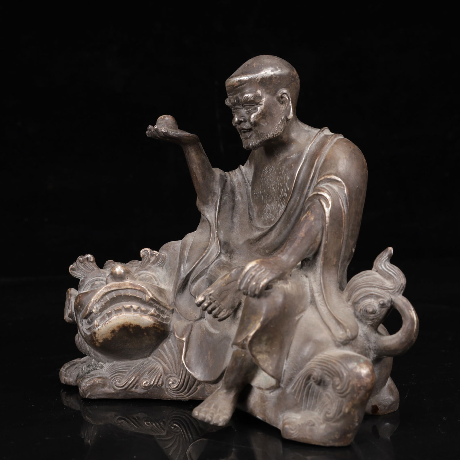 An Exquisite Silver Figure Ornament - 8