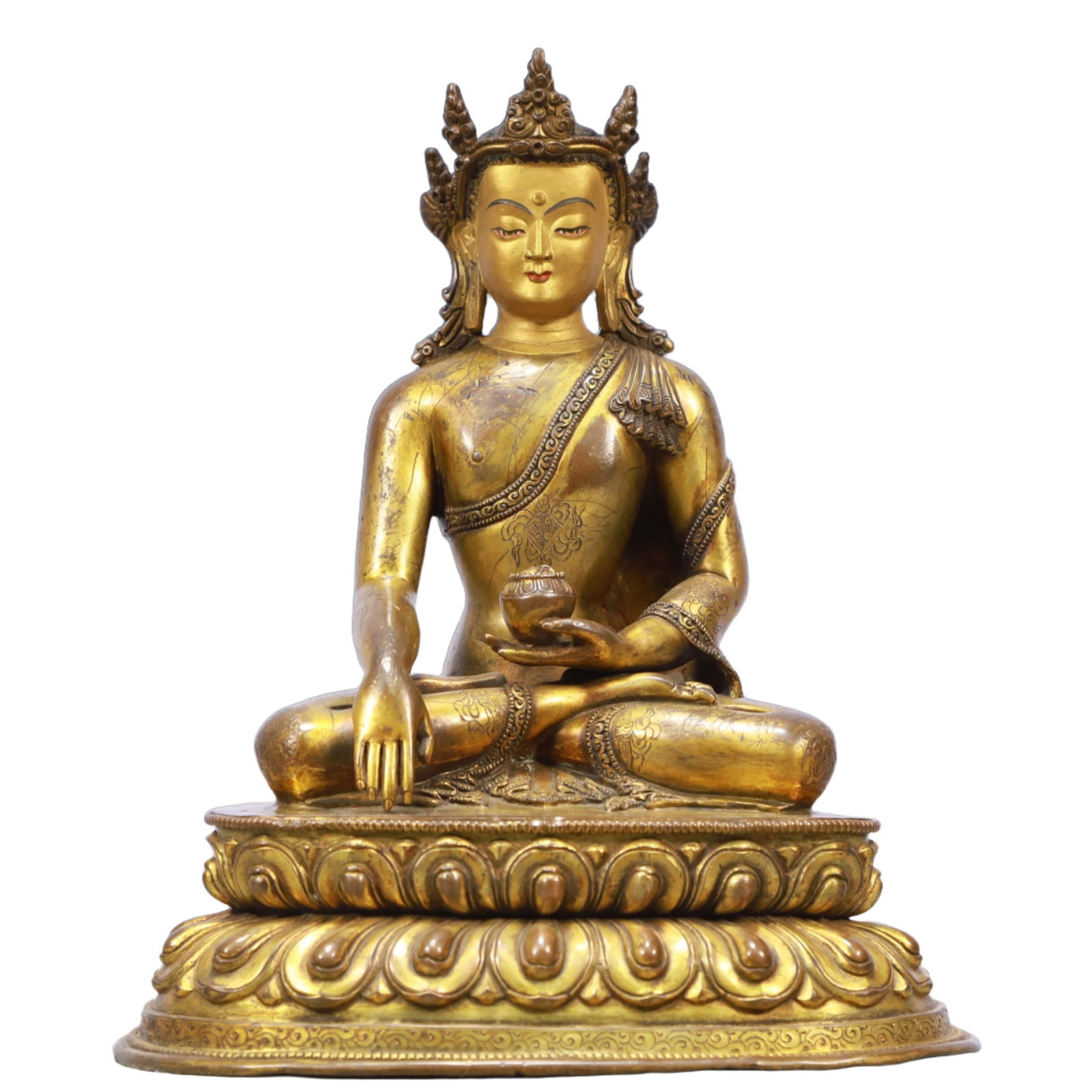 A Solemn Gilt Bronze Statue of Amitayus: A Solemn Gilt Bronze Statue of Amitayus,Ming Dynasty, China,Xuande Six-character Mark,Size:7.9inx5.9inx9.4in Weight:2150g 