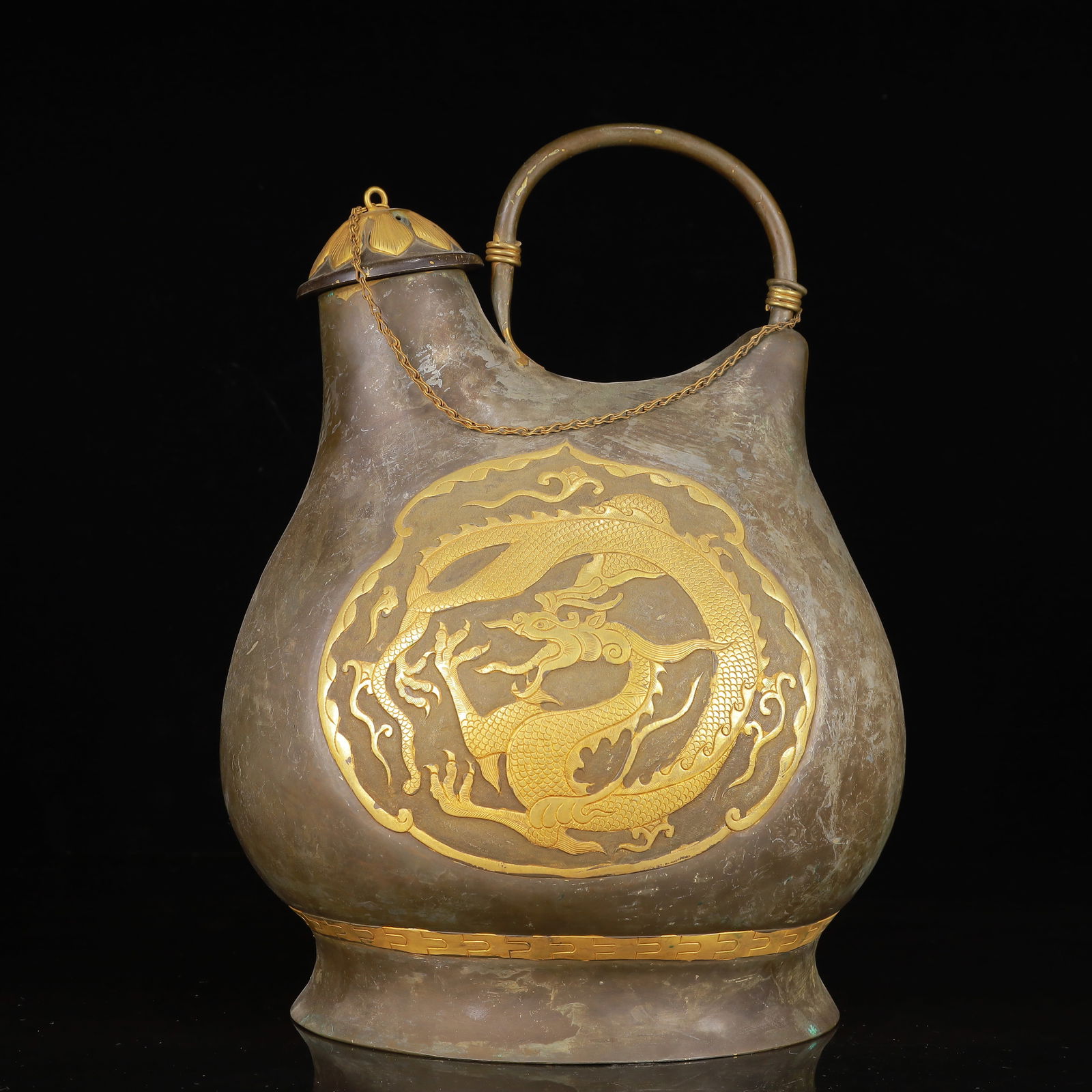 An Exquisite Gilt Silver Dragon Pattern Ewer - 7