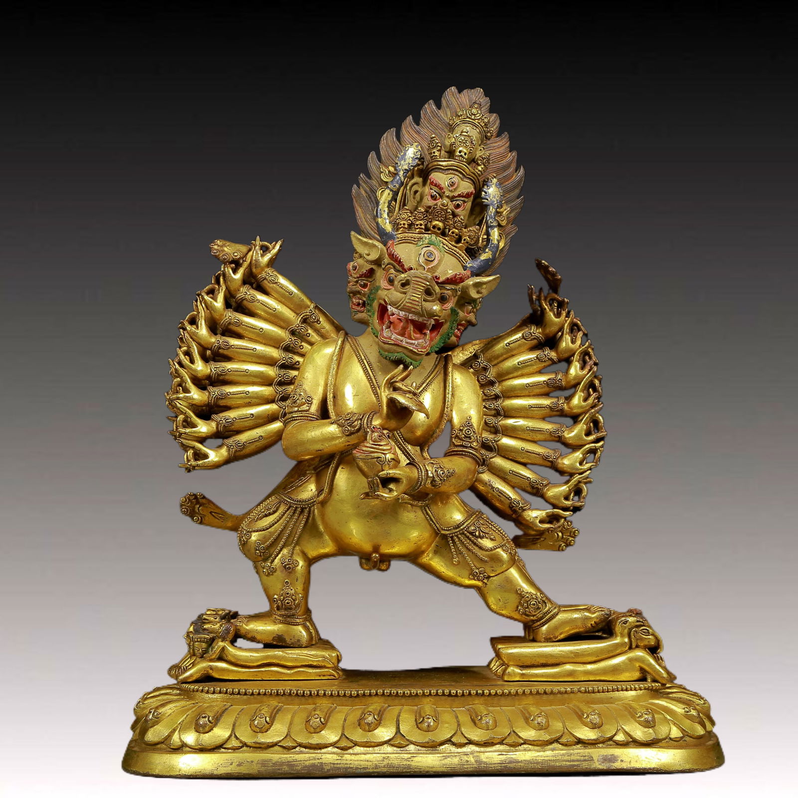 A Solemn Gilt Bronze Statue of Yamantaka: A Solemn Gilt Bronze Statue of Yamantaka,Ming Dynasty, China,Size:11.8inx6.3inx15in,Weight:10475g 铜鎏金大威德金刚像，明代