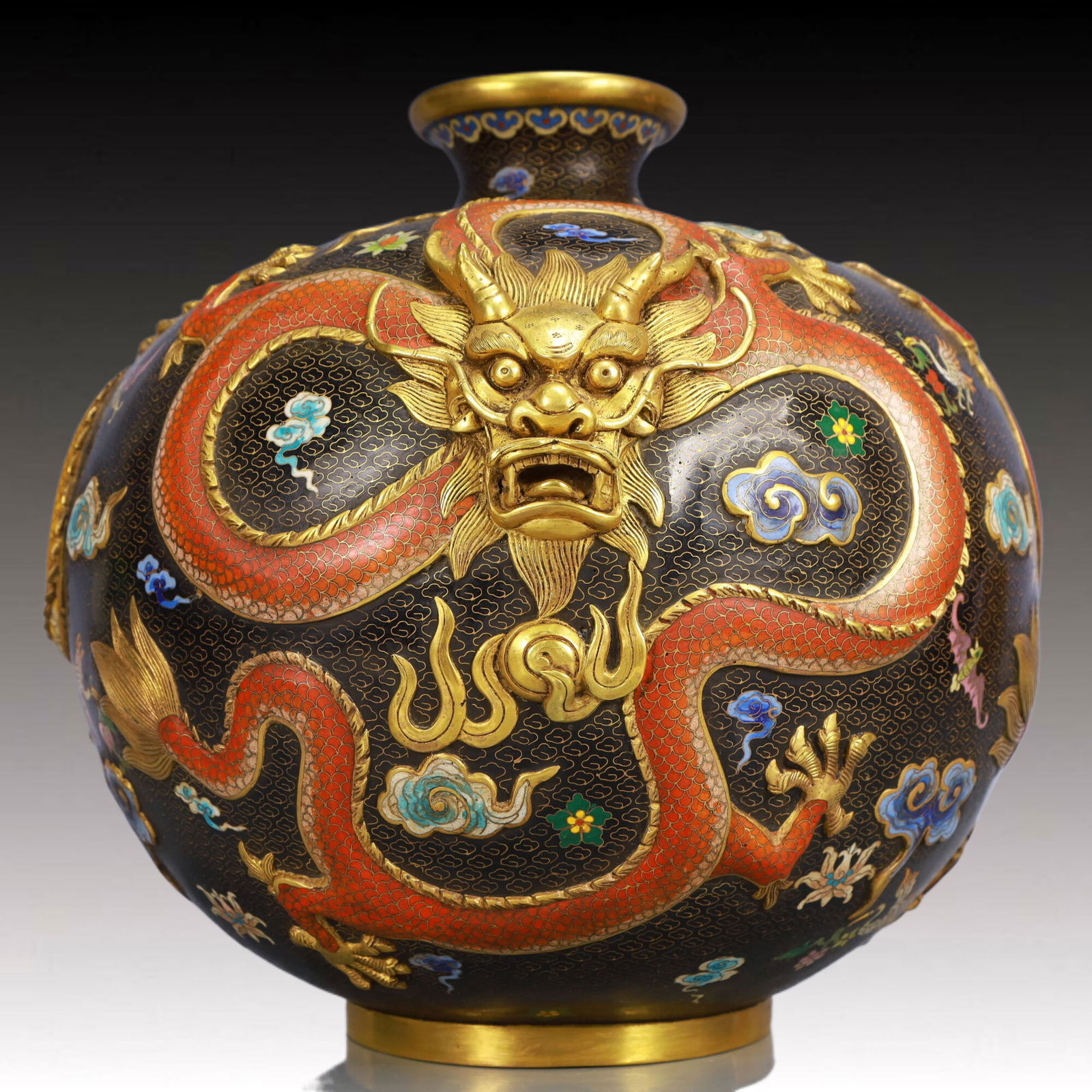 A Rare Cloisonne Dragon Pattern Vase - 5