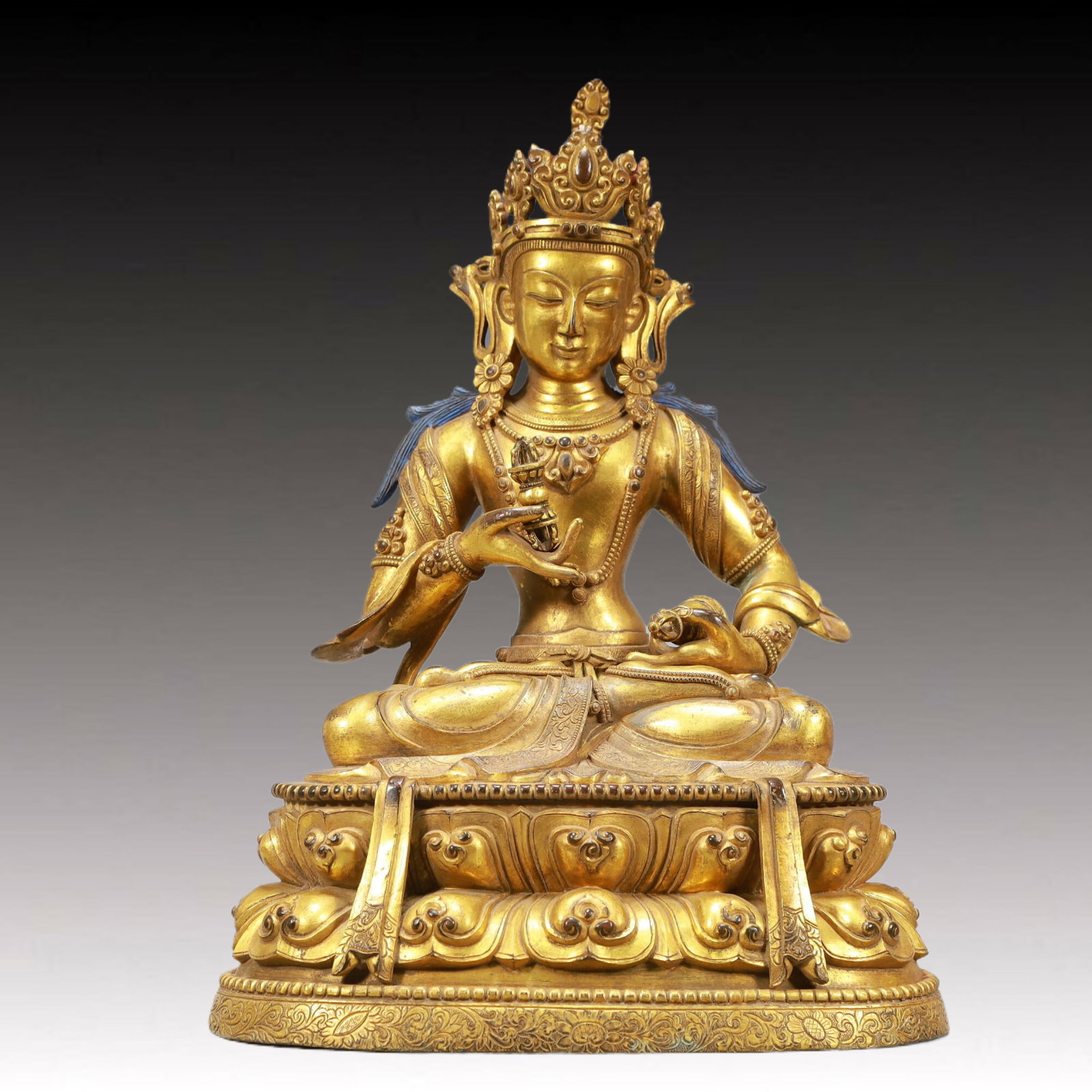 A Solemn Gilt Bronze Statue of Vajrasattva (1 of 11)