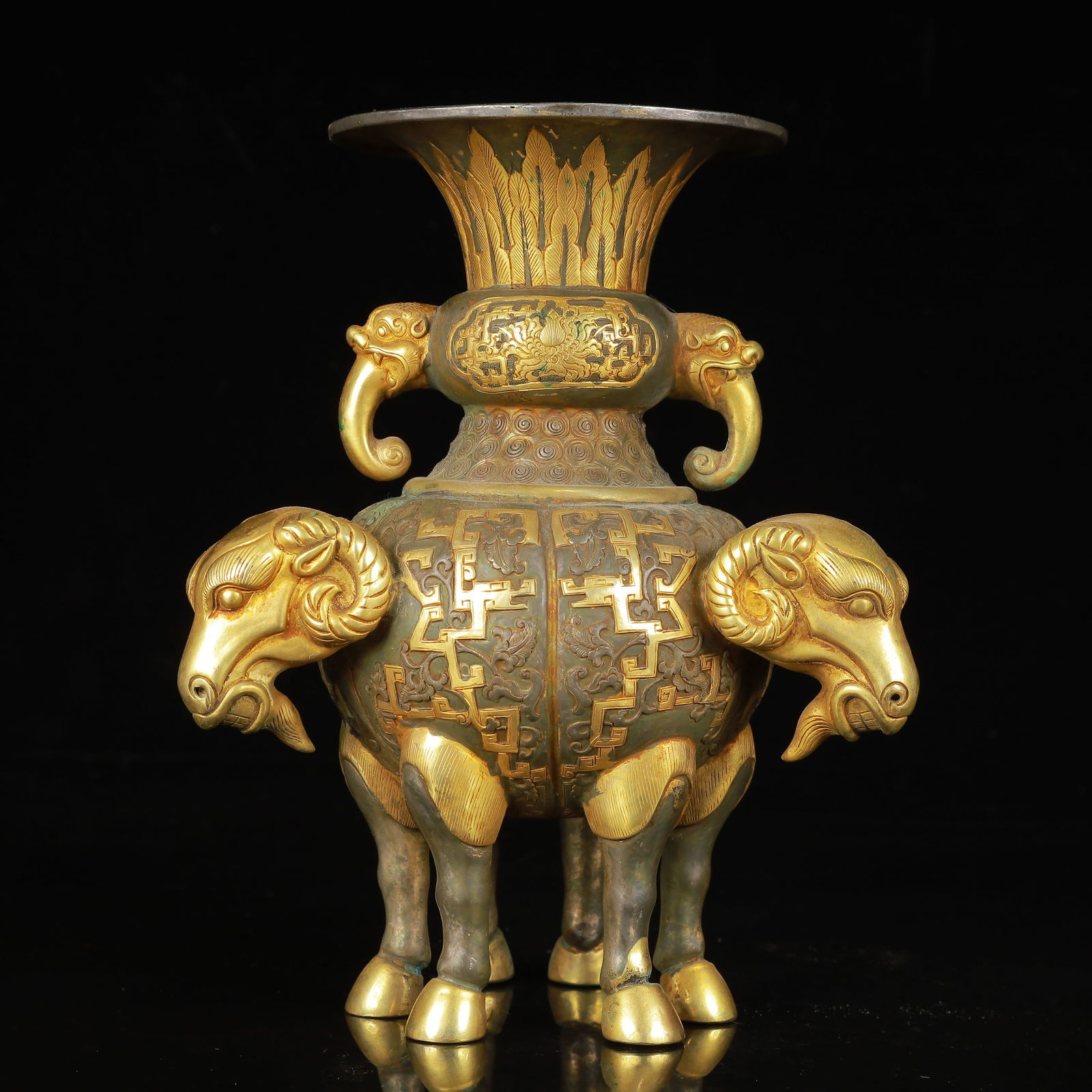 An Exquisite Gilt Silver Beast-Ears Sheep Cup - 11