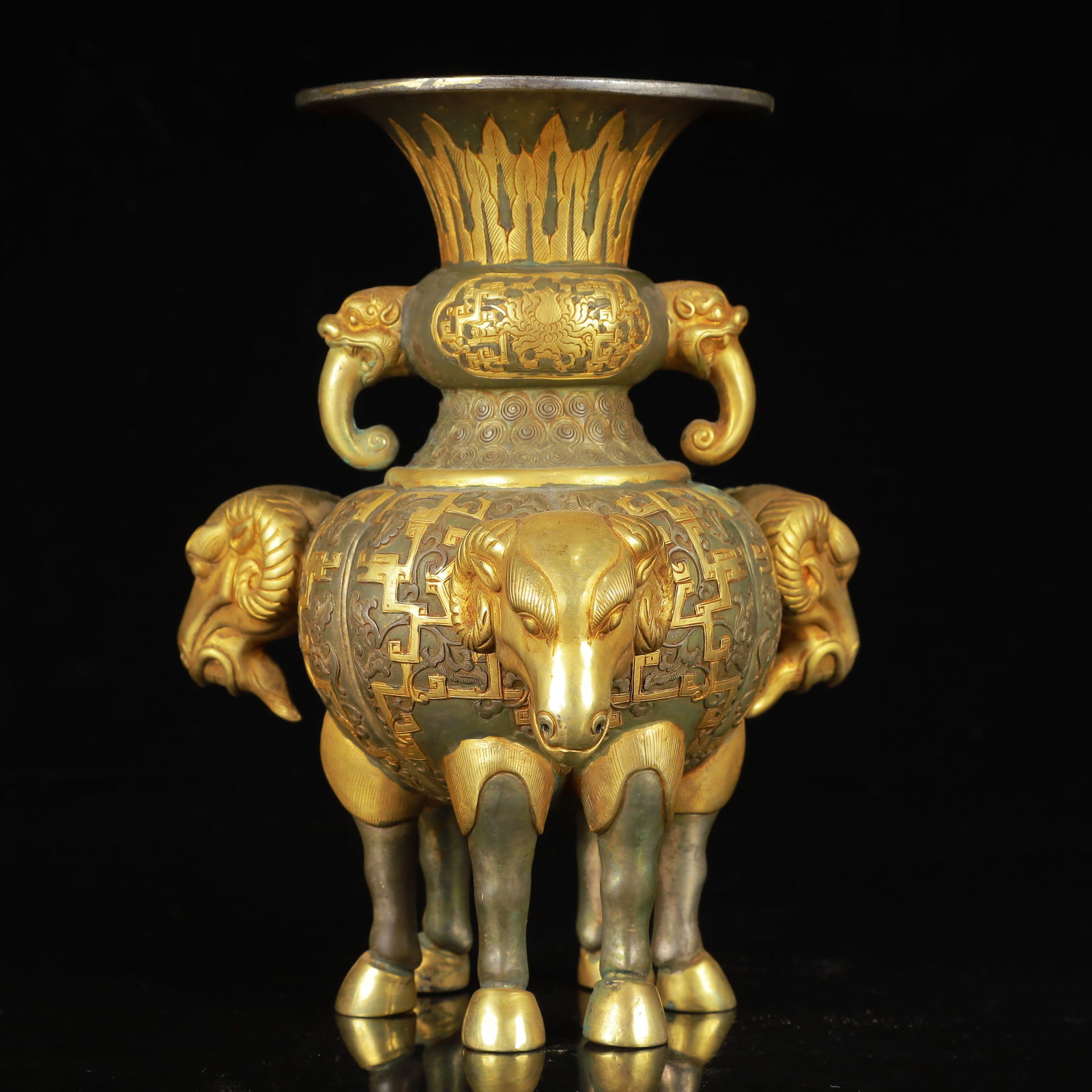 An Exquisite Gilt Silver Beast-Ears Sheep Cup - 4