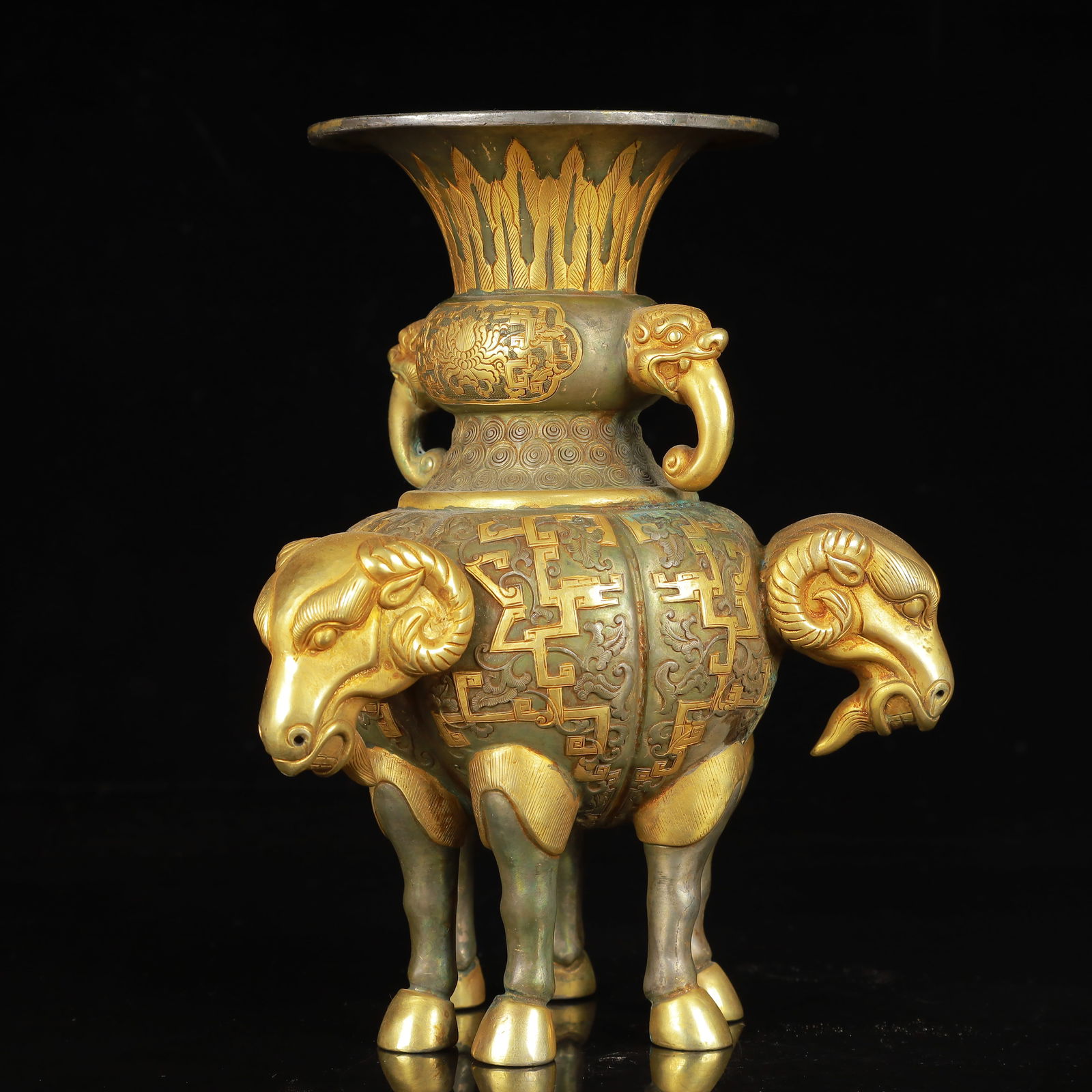 An Exquisite Gilt Silver Beast-Ears Sheep Cup - 5
