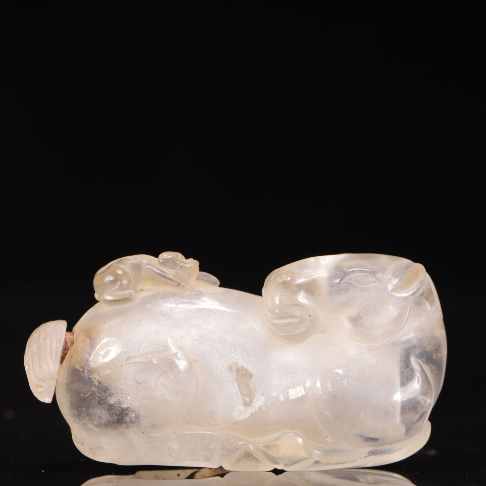 An Exquisite Crystal House Ornament: An Exquisite Crystal House Ornament,Qing Dynasty, China,Size:2.8inx1inx1.8in, Weight:90g 水晶马摆件,中国清代