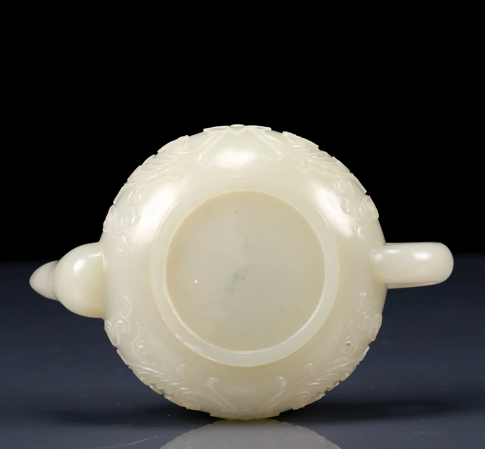 An Exquisite White Jade Lotus Pattern Teapot - 9