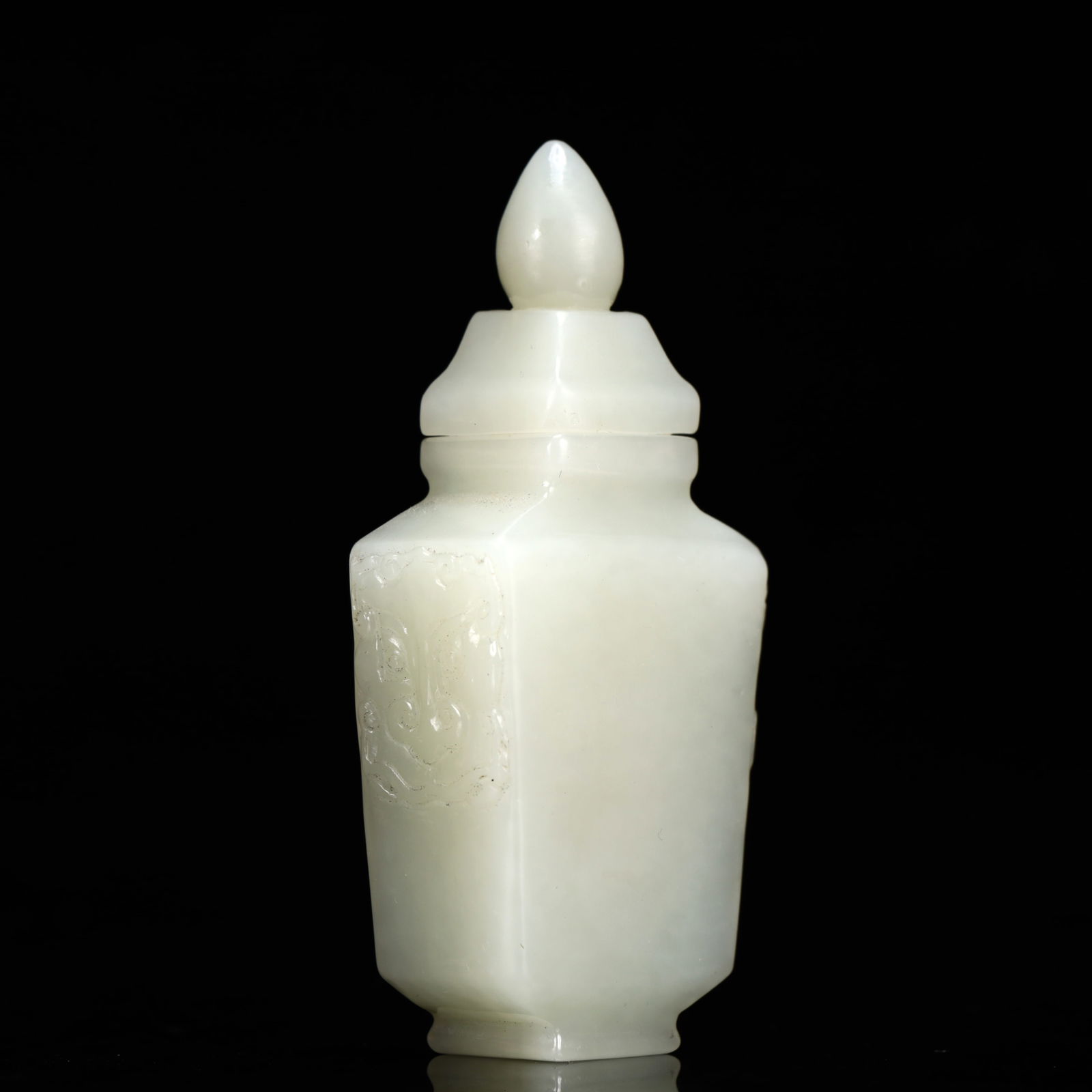 An Exquisite White Jade Beast-Face Pattern Snuff Bottle - 4