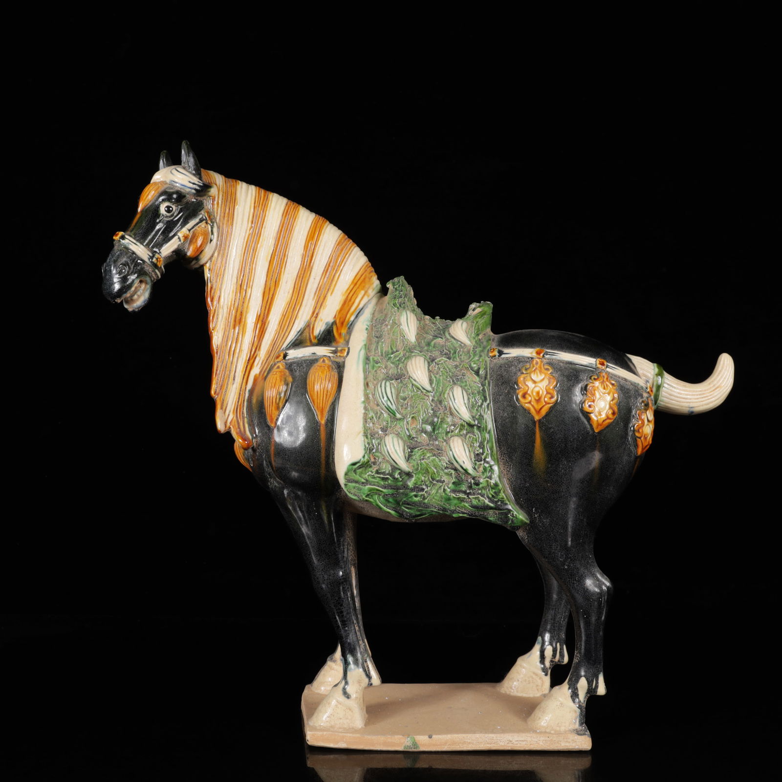 A Rare Tang Tri-Color Glazed Pottery Horse Ornaments (1 of 10)