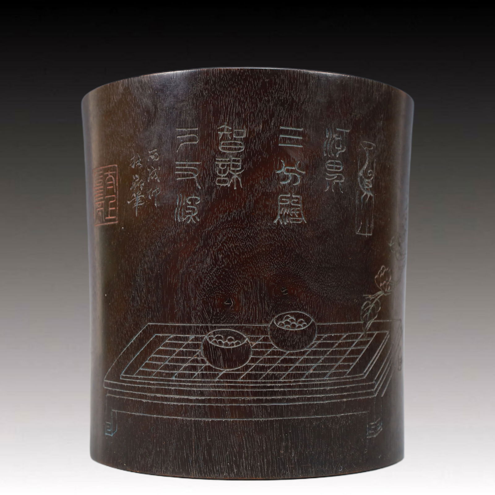 An Exquisite Zitanwood Flower Pattern Brush Pot: An Exquisite Zitanwood Flower Pattern Brush Pot,Qing Dynasty,China,Size:6.7inx6.4in,Weight:1050g 紫檀木花卉纹笔筒,中国清代