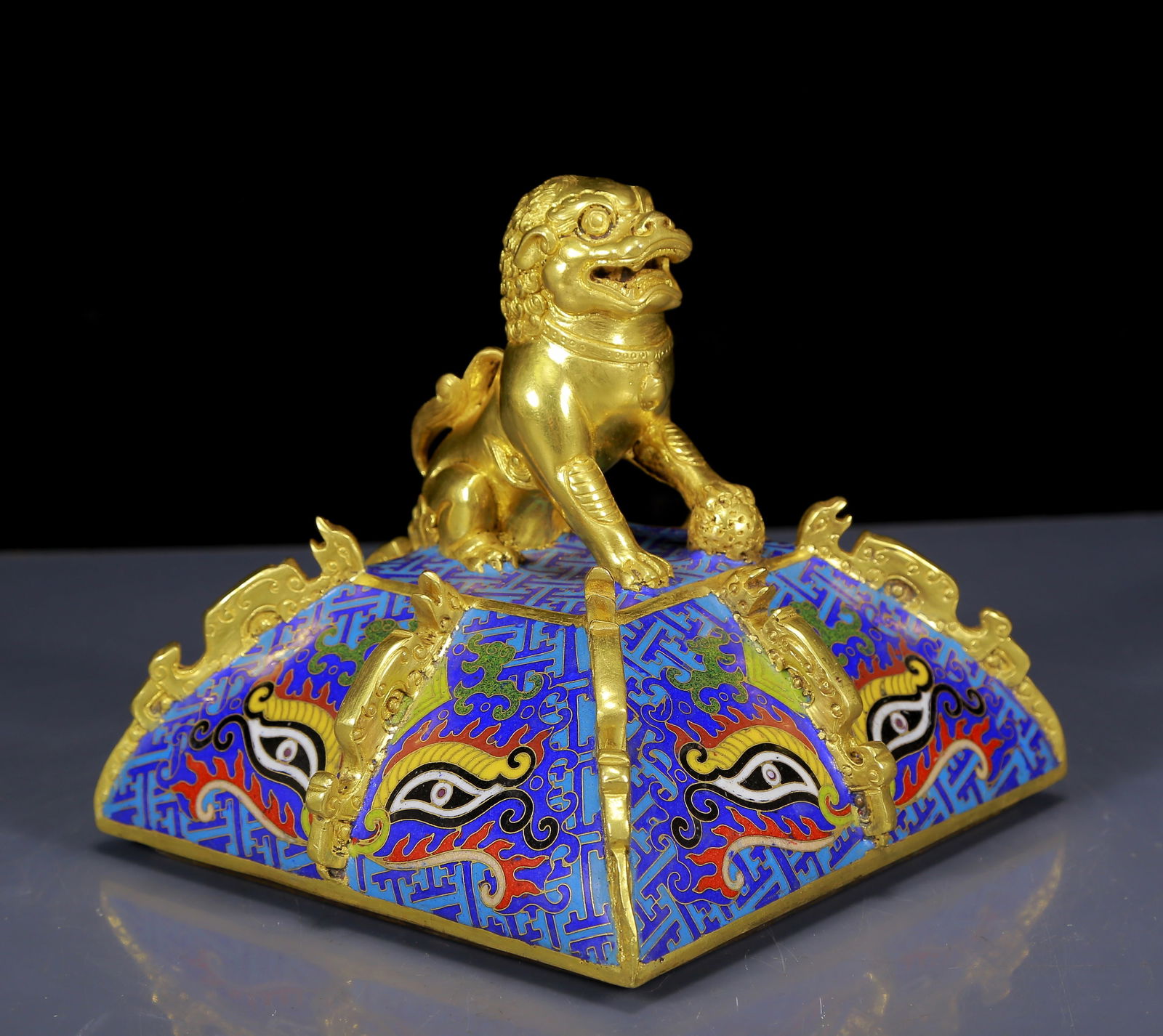 A Huge Cloisonne Beast-Face Pattern Bottle - 7