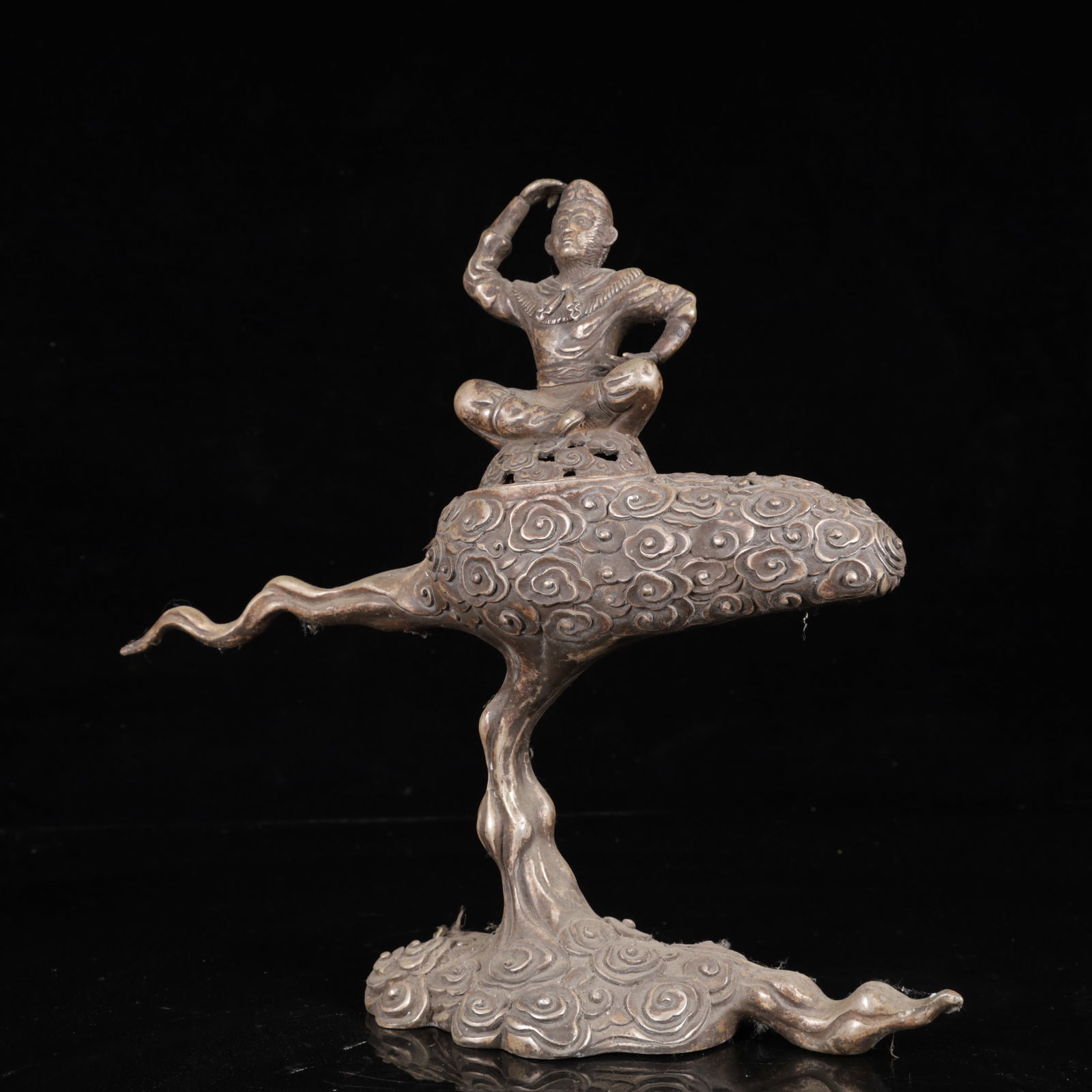 An Exquisite Silver Figure Censer - 4