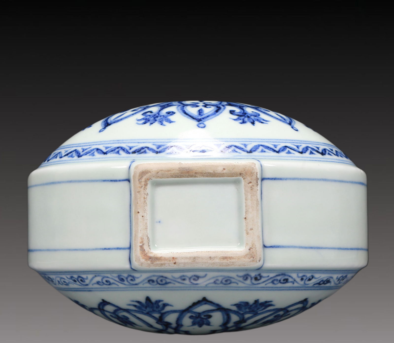 A Blue and White Flower Pattern Double-Ears Vase - 8