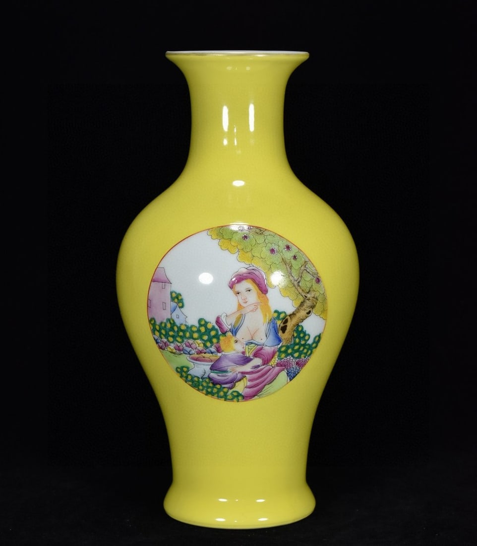 An Exquisite Yellow Glazed Famille-Rose Painted Gold Figure Pattern Vase: An Exquisite Yellow Glazed Famille-Rose Painted Gold Figure Pattern Vase,Qing Dynasty, China,Yongzheng Four-character Mark,Size:9.8inx5.1in 黄釉粉彩描金人