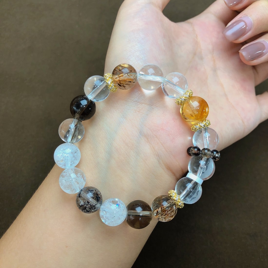 An Exquisite Crystal Bracelets - 2