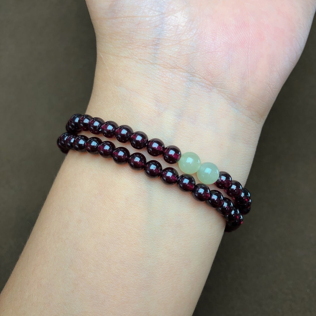 An Exquisite Crystal Bracelets - 6