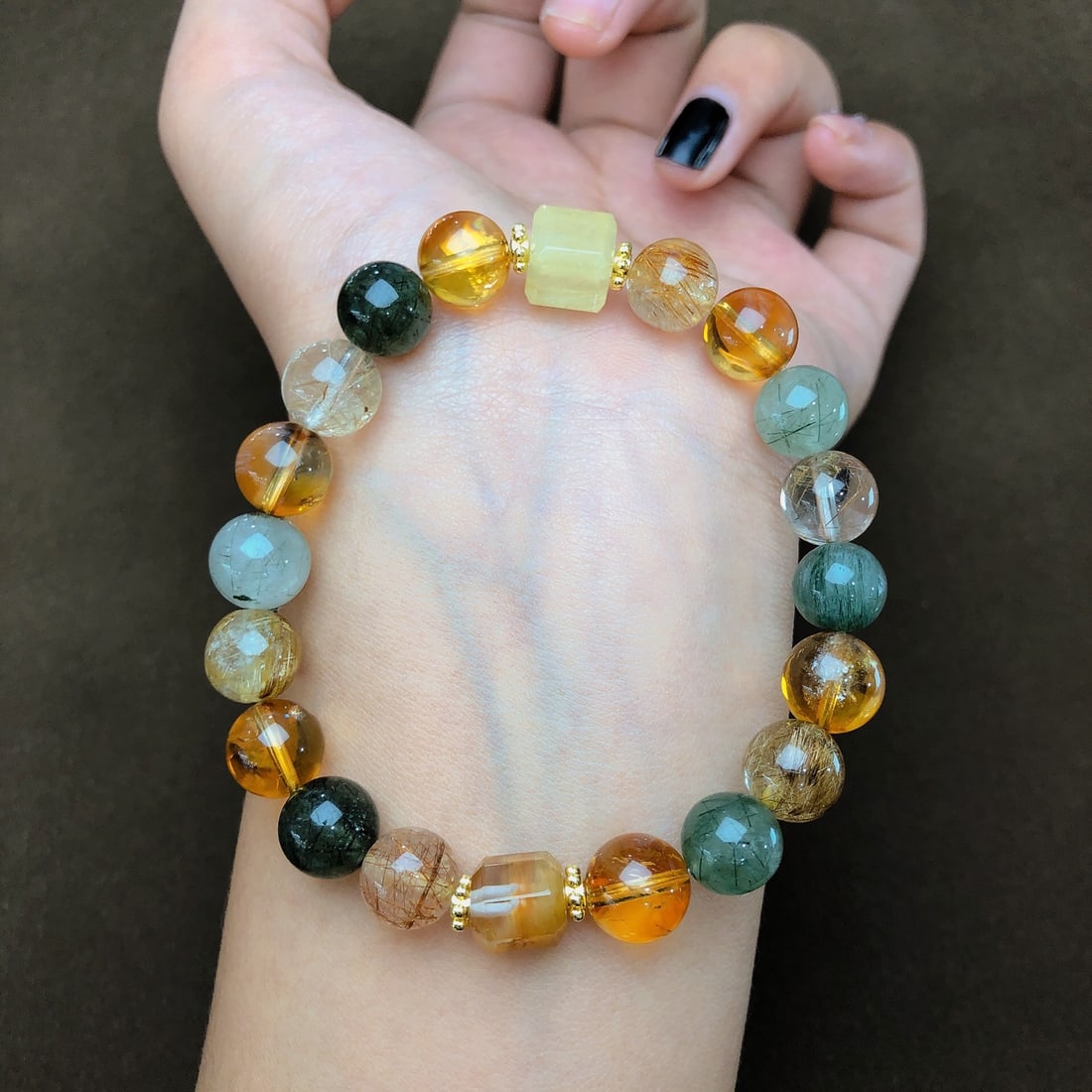 An Exquisite Crystal Bracelets - 2