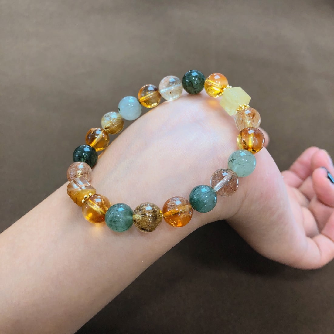 An Exquisite Crystal Bracelets - 3