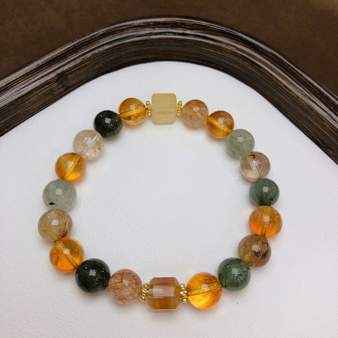 An Exquisite Crystal Bracelets - 7