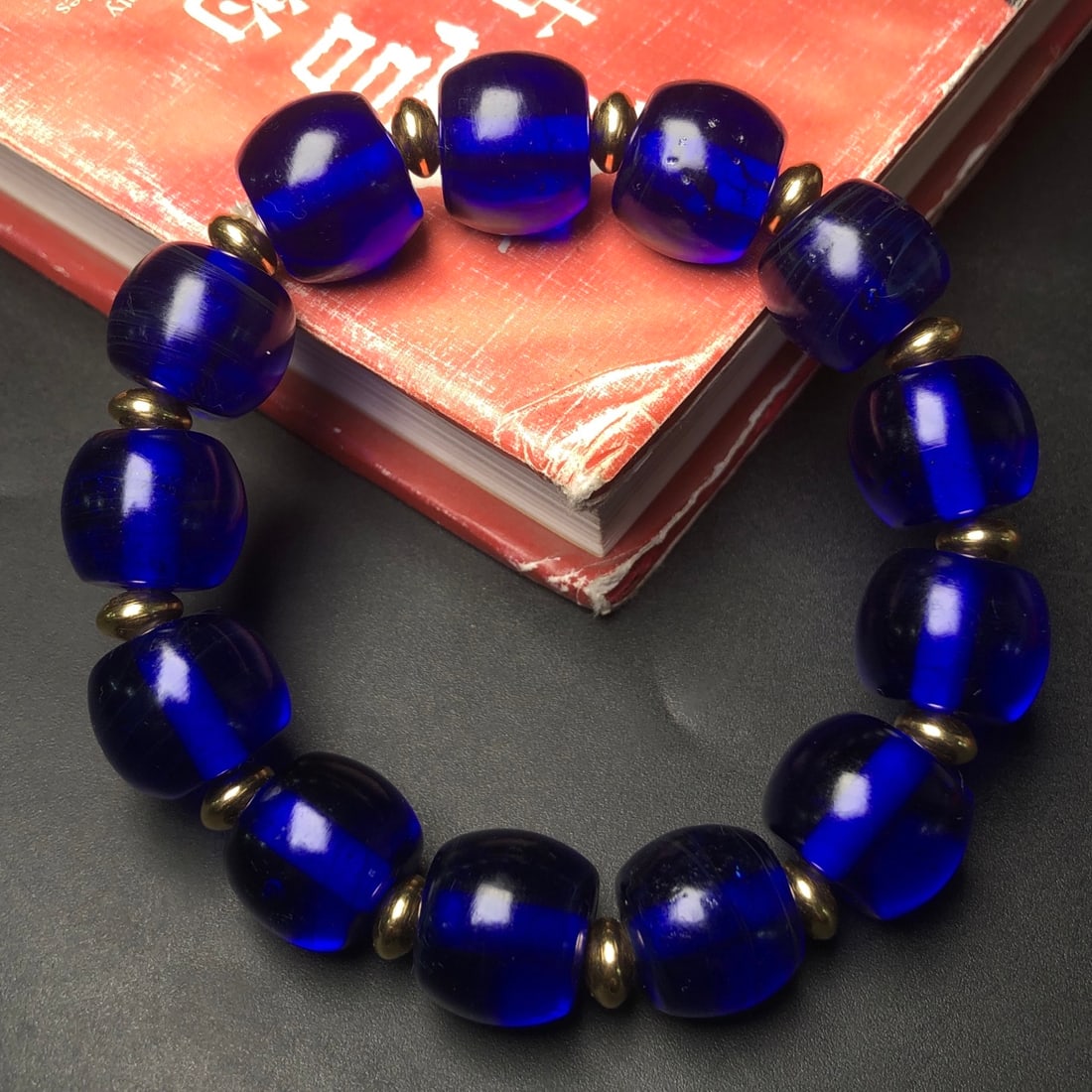 An Exquisite Glass Bracelets - 6