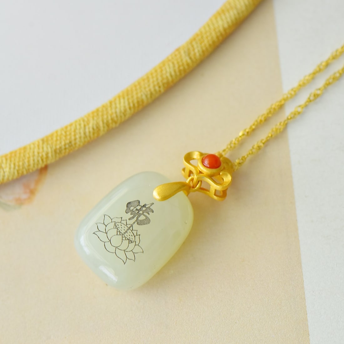 An Exquisite Sterling Silver-Gold Plated Inlaid White Jade Pendant: An Exquisite Sterling Silver-Gold Plated Inlaid White Jade Pendant 纯银镀金镶白玉吊坠