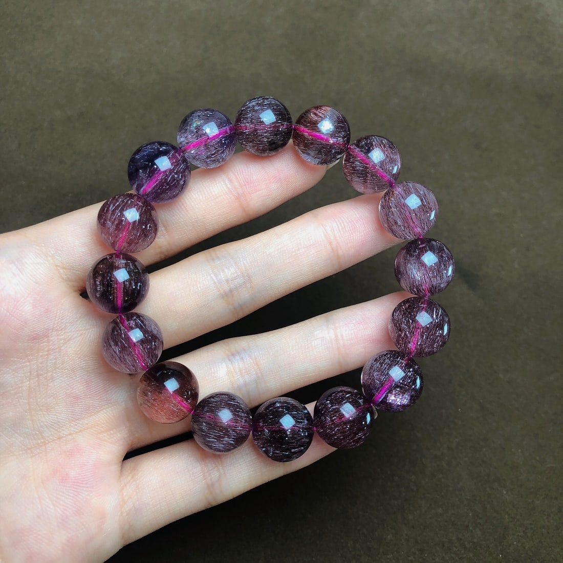 An Exquisite Crystal Bracelets - 2