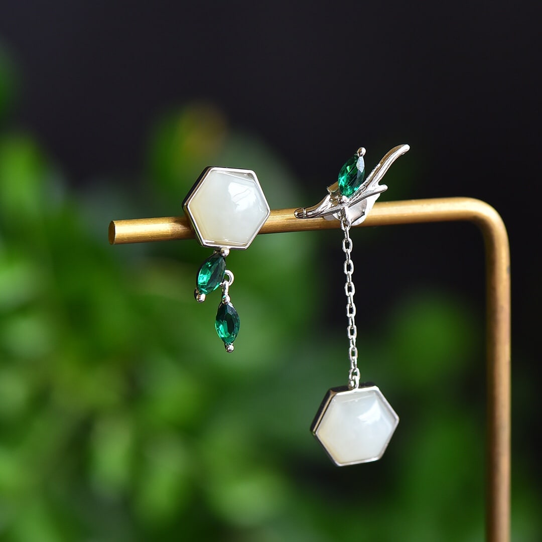 A Pair of Exquisite Sterling Silver Inlaid White Jade Earrings: A Pair of Exquisite Sterling Silver Inlaid White Jade Earrings, 一对纯银镶白玉耳环