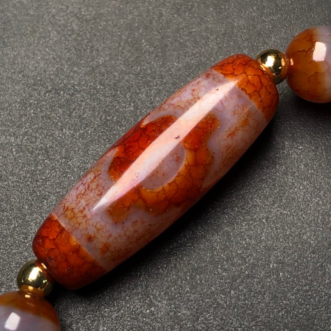 An Exquisite Agate Bracelets - 6