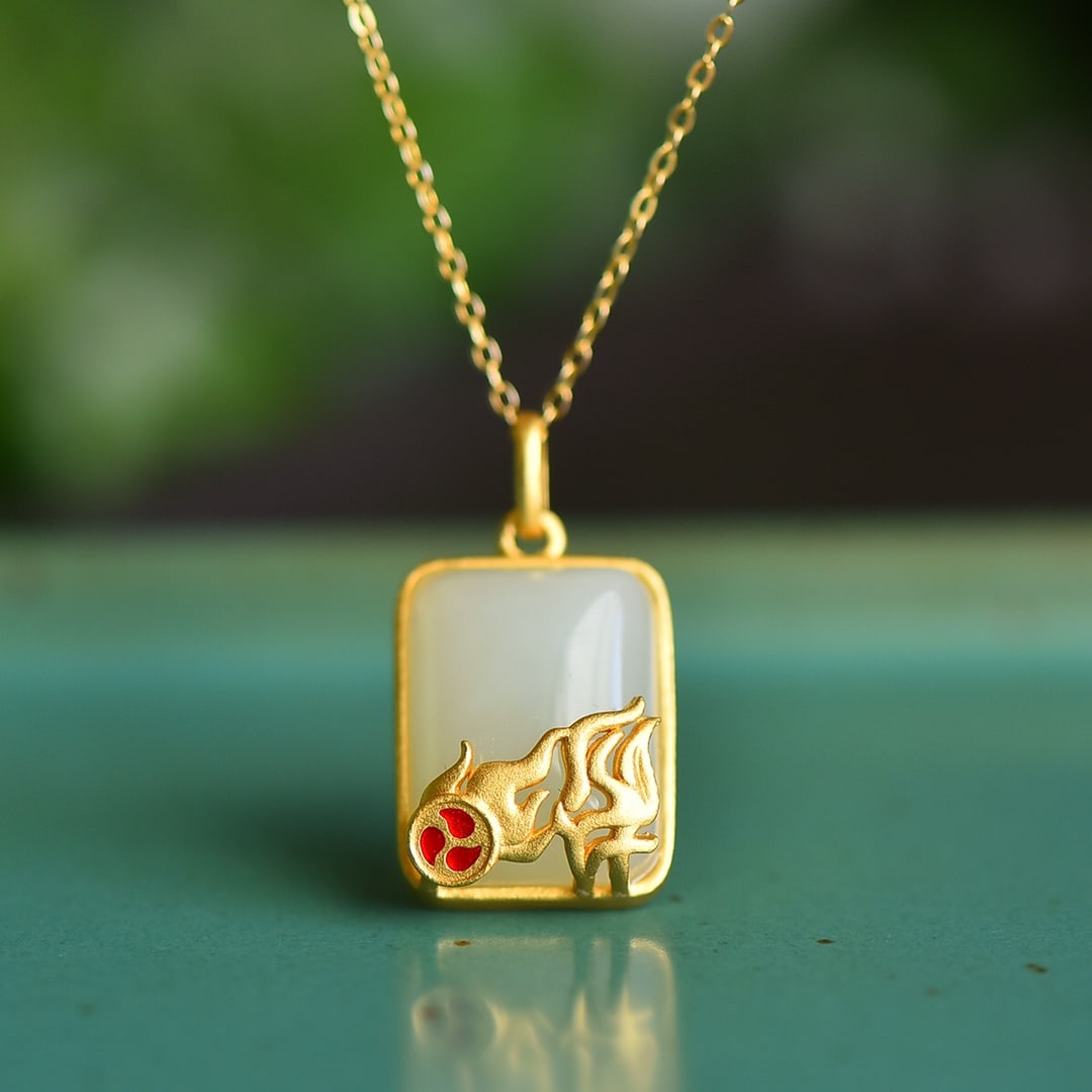 An Exquisite Sterling Silver-Gold Plated Inlaid White Jade Pendant: An Exquisite Sterling Silver-Gold Plated Inlaid White Jade Pendant 纯银镀金镶白玉吊坠