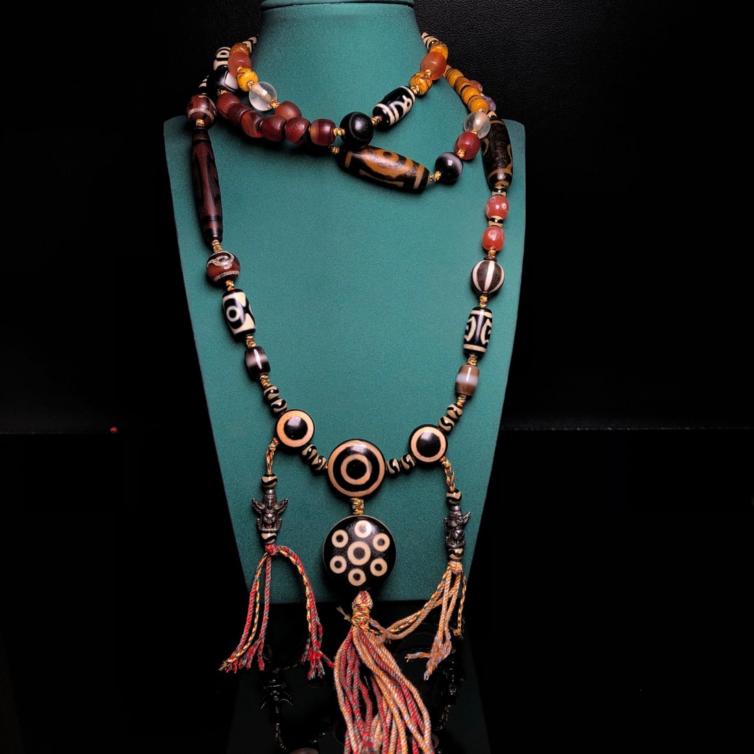 An Exquisite Dzi Bead Pendant - 7