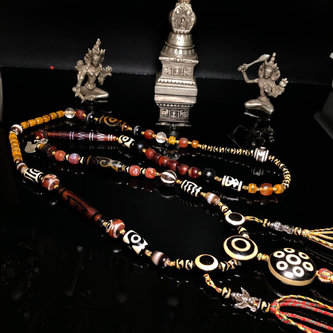 An Exquisite Dzi Bead Pendant - 8