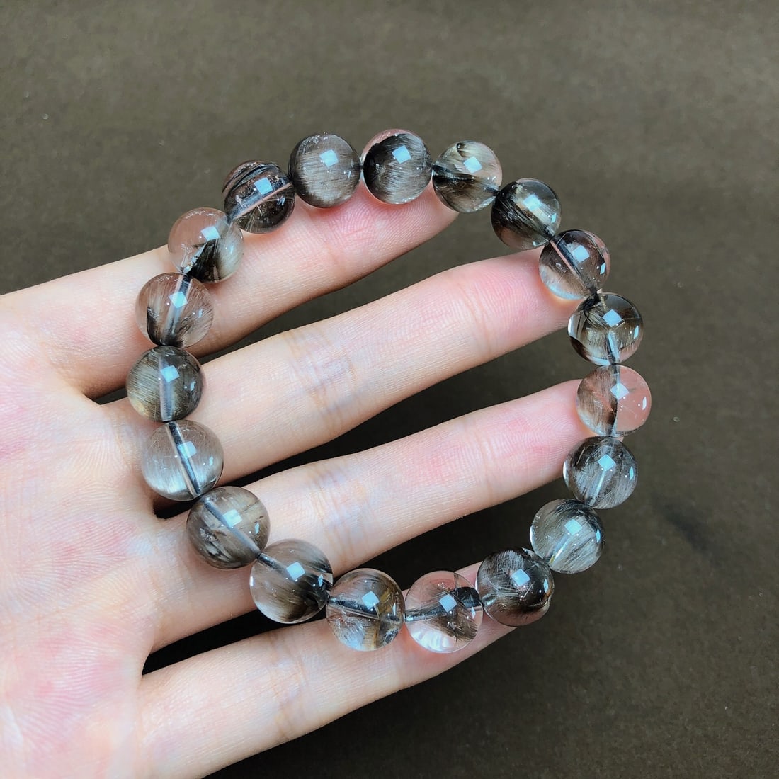 An Exquisite Crystal Bracelets: An Exquisite Crystal Bracelets,Size:10.3mm, Weight:31.7g 水晶手串