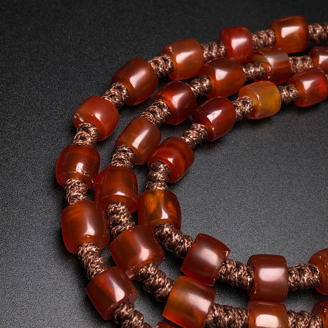 An Exquisite Agate Necklace - 5