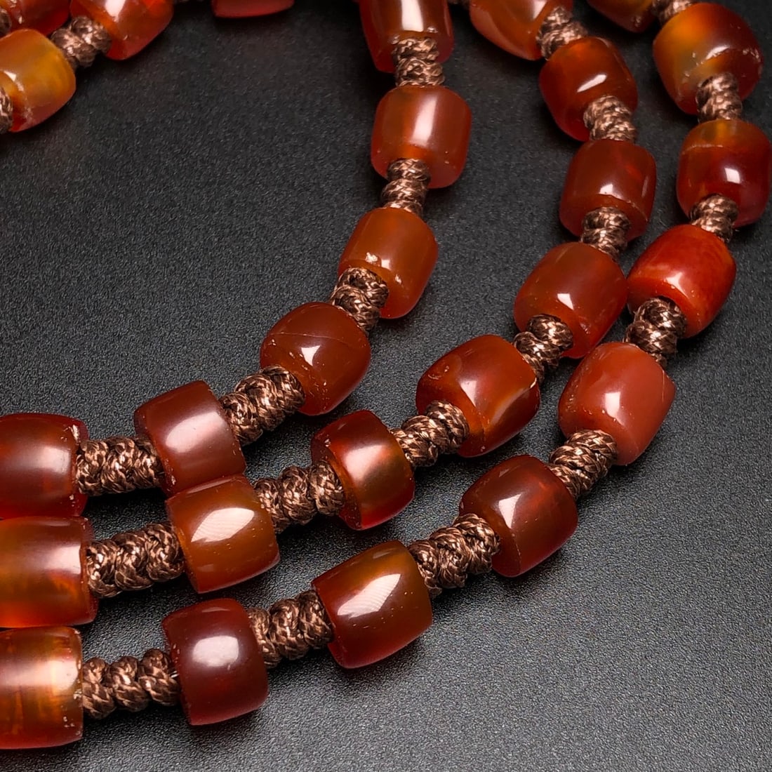 An Exquisite Agate Necklace - 6