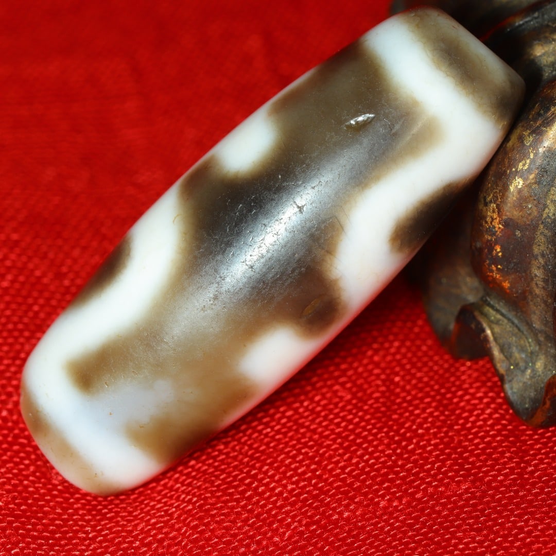 An Exquisite Dzi Bead Pendant - 3