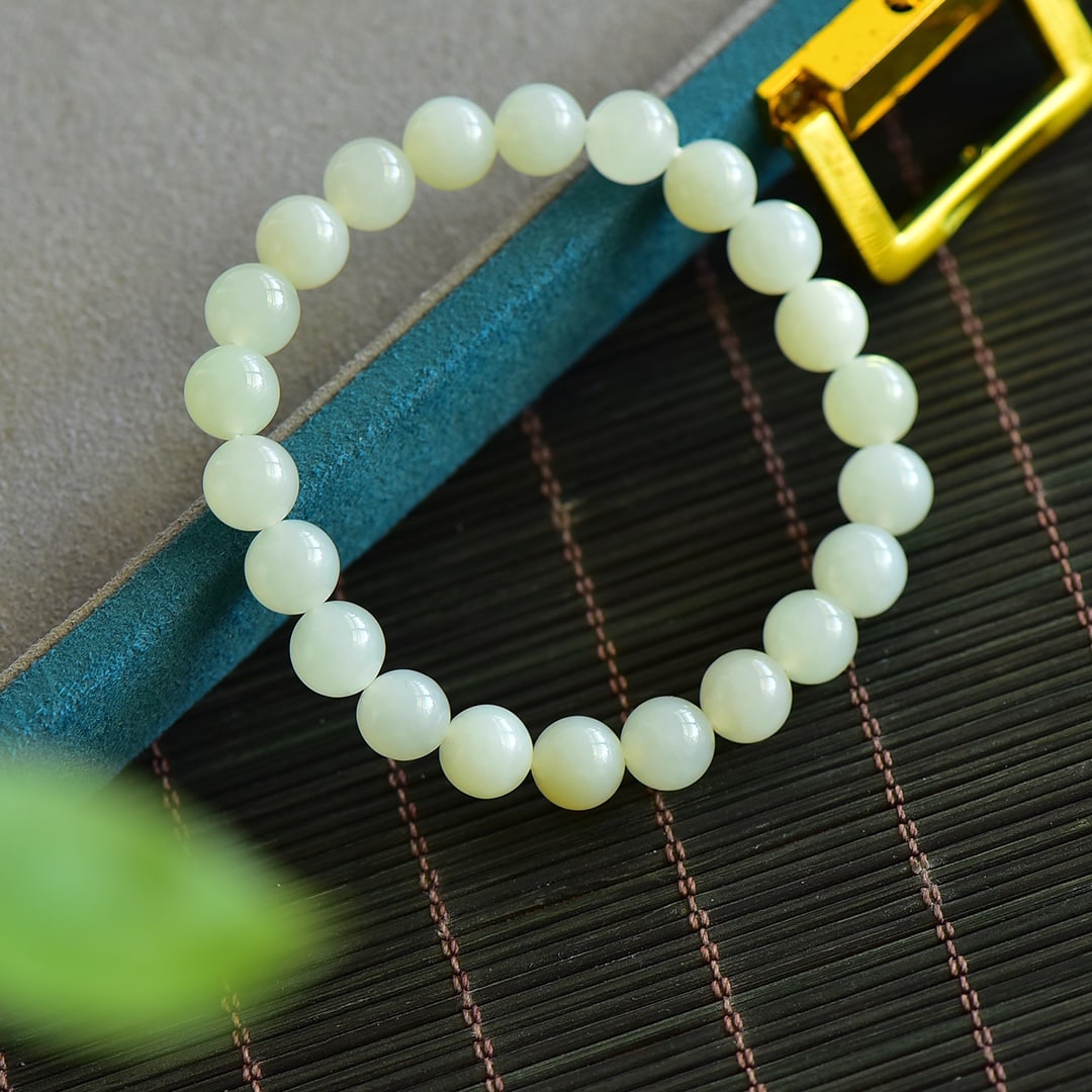 An Exquisite White Jade Bracelets - 3
