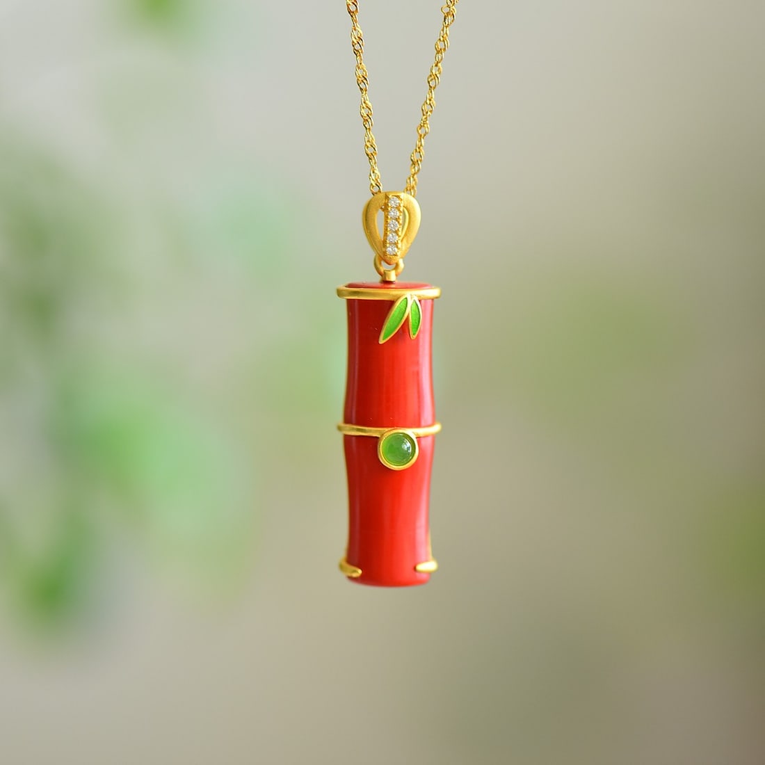 An Exquisite Sterling Silver-Gold Plated Inlaid Cinnabar Pendant,Inlaid Diamond: An Exquisite Sterling Silver-Gold Plated Inlaid Cinnabar Pendant,Inlaid Diamond,Size:9mmx30mm 寓意:节节高升,竹报平安 