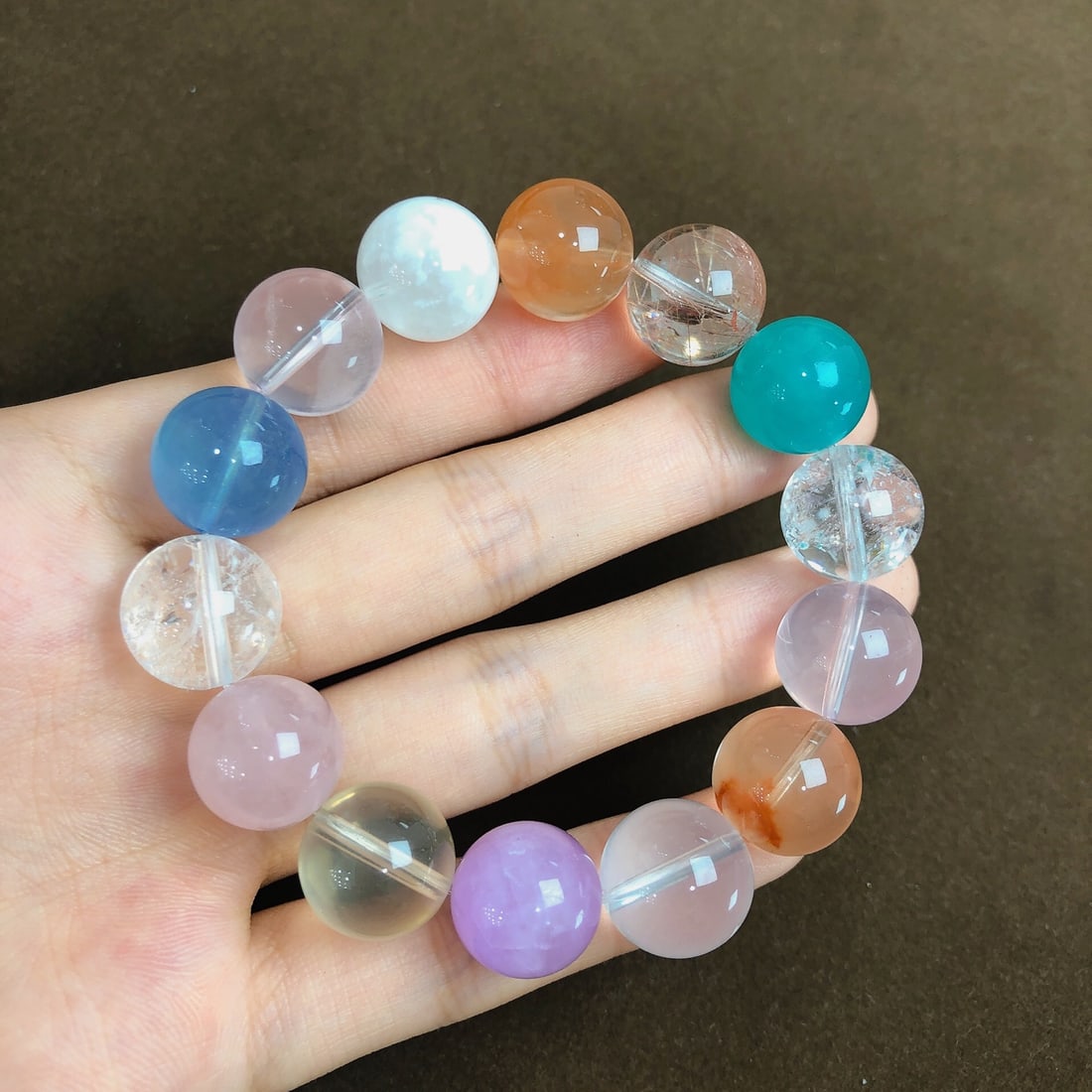 An Exquisite Crystal Bracelets: An Exquisite Crystal Bracelets,Size:13.9mm,Weight:53.5g 水晶手串