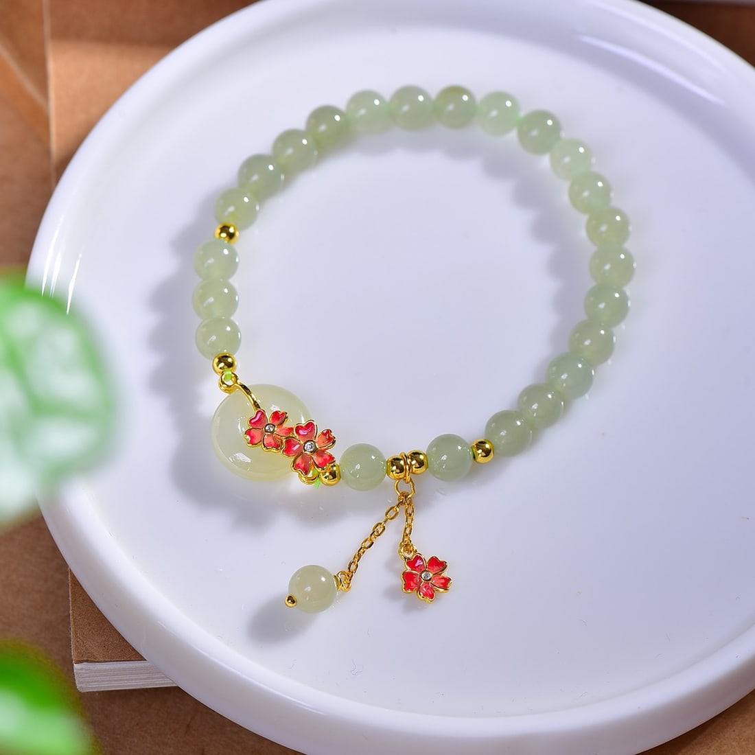 An Exquisite Greenish Jade Bracelets - 2