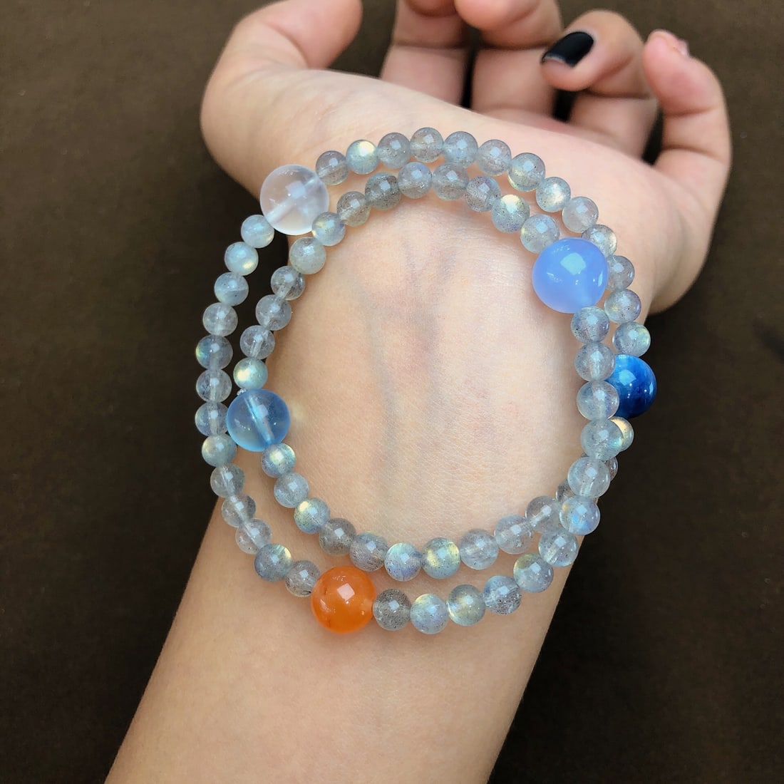 An Exquisite Crystal Bracelets - 2